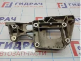 Кронштейн генератора Skoda Octavia (A5) 06F903143F.