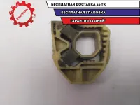 Кронштейн радиатора Skoda Rapid 1K0121367G Отличное состояние