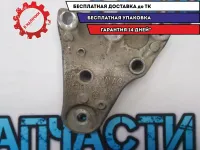 Кронштейн двигателя правый Skoda Rapid 6Q0199185T Отличное состояние