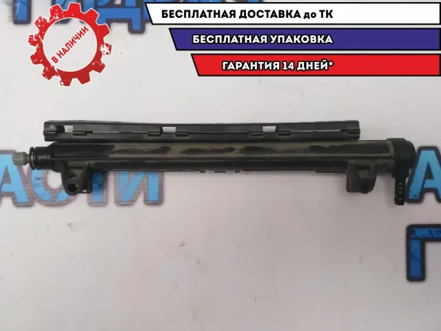 Рейка топливная Skoda Rapid 036133320 Отличное состояние