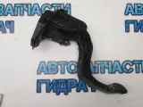 Педаль сцепления Skoda Rapid 6R1721321B Отличное состояние