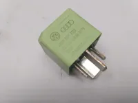 Реле Skoda Rapid 4H0951253 Отличное состояние