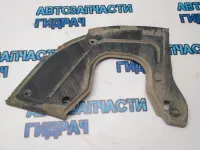 Пыльник  Skoda Rapid 6RA825205 Отличное состояние