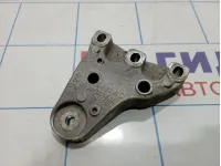 Кронштейн двигателя правый Skoda Rapid (NH3) 6Q0199185T