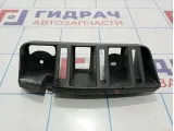 Направляющая заднего бампера правая Skoda Rapid (NH3) 5JH807394A
