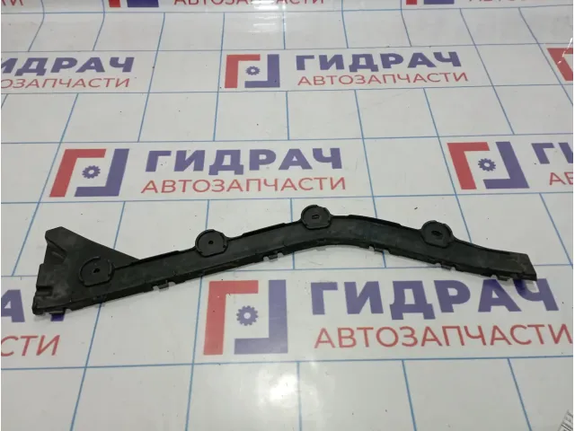 Направляющая заднего бампера правая Skoda Rapid (NH3) 60U807394