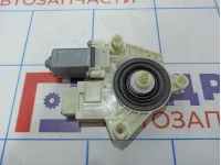 Моторчик стеклоподъемника задний левый Skoda Rapid (NH3) 5JA959811H