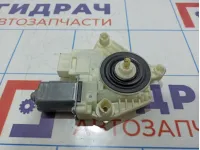 Моторчик стеклоподъемника задний правый Skoda Rapid (NH3) 5JA959812H