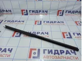 Уплотнитель стекла двери переднего правого Skoda Rapid (NH3) 5JA837480B