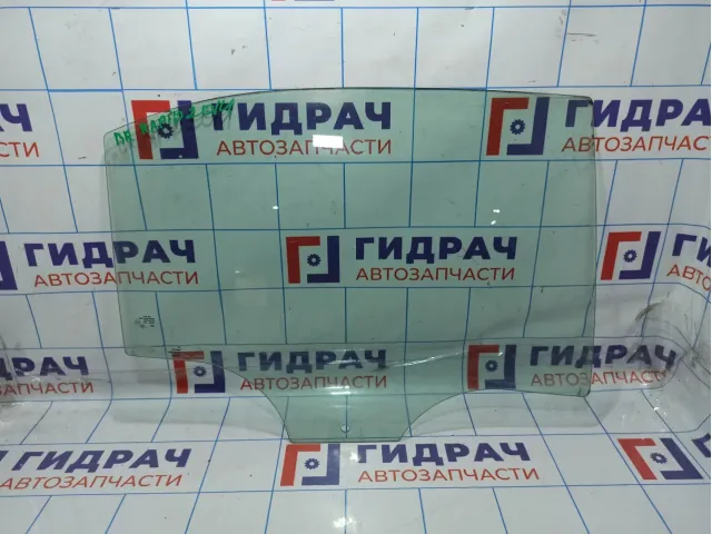 Стекло двери задней правой Skoda Rapid (NH3) 5JA845206A