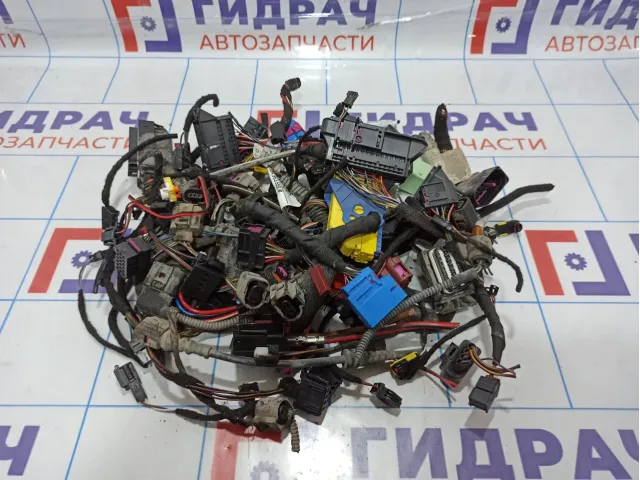 Фишка (разъем) Skoda Rapid (NH3)
