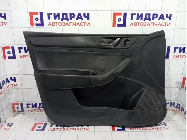 Обшивка двери передней левой Skoda Rapid (NH3) 60U867013CCCI