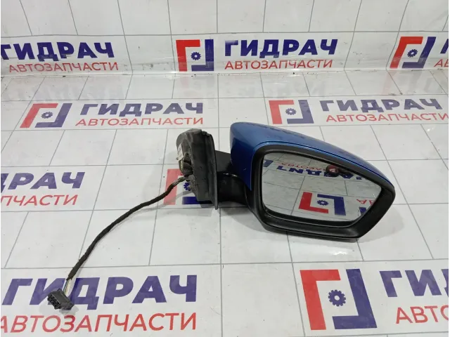 Зеркало правое электрическое Skoda Rapid (NH3)