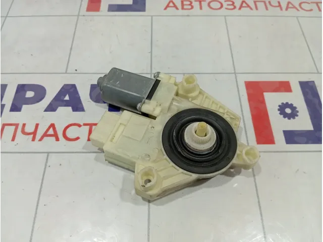 Моторчик стеклоподъемника передний левый Skoda Rapid (NH3) 5JA959801J
