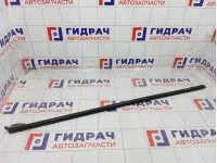 Накладка стекла заднего правого Skoda Rapid (NH3) 5JA839478B