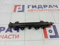 Рейка топливная (рампа) Skoda Rapid (NH3) 03E133320A