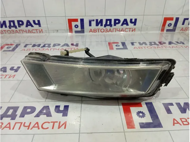 Фара противотуманная левая Skoda Rapid (NH3) 5JA941701
