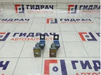 Петли двери задней правой Skoda Rapid (NH3)