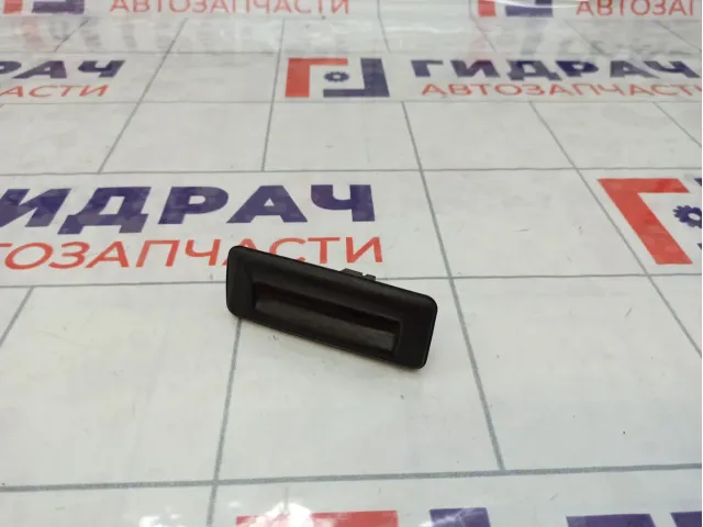 Кнопка открывания багажника Skoda Rapid (NH3) 5E0827566
