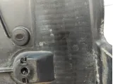 Защита антигравийная правая Skoda Rapid (NH3) 6RA825202