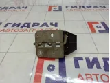 Крючок капота Skoda Rapid (NH3) 5JA823186B
