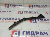 Направляющая заднего бампера правая Skoda Rapid (NH3) 60U807394