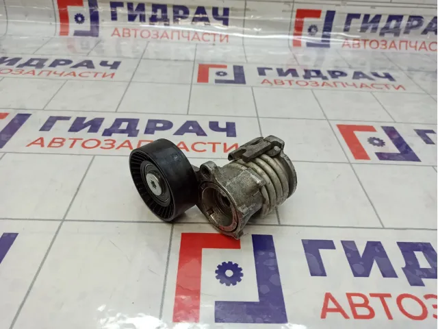 Ролик-натяжитель ручейкового ремня Skoda Rapid (NH3) 03E903133B