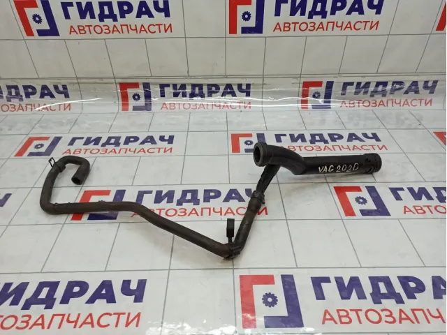 Трубка системы охлаждения Skoda Rapid (NH3) 03E121065A