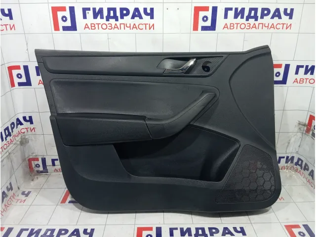 Обшивка двери передней левой Skoda Rapid 60U867013GCCI
