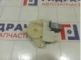 Моторчик стеклоподъемника заднего левого Skoda Rapid 5JA959811L