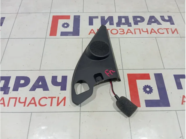 Крышка зеркала внутренняя правая Skoda Rapid 5JA837974
