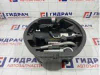 Домкрат Skoda Rapid