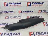 Обшивка стойки задней правой верхняя Skoda Rapid 5JA867766B