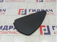 Накладка торпедо с торца правая Skoda Rapid 5JA8575049B9