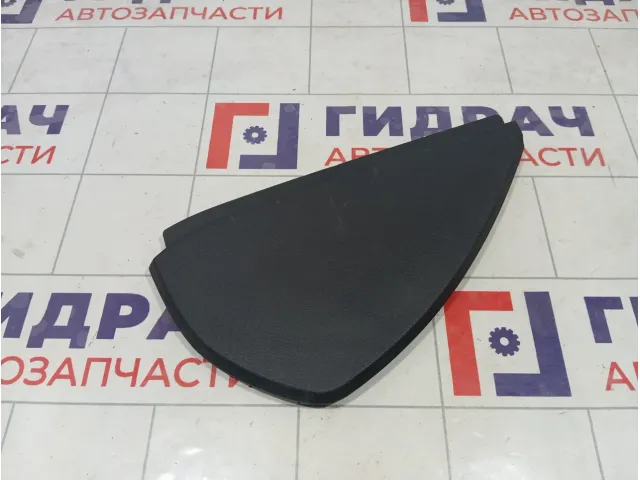 Накладка торпедо с торца правая Skoda Rapid 5JA8575049B9