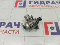 Насос (ТНВД) Skoda Rapid 04E127025B