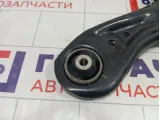 Рычаг передний правый Skoda Rapid 6RU407152