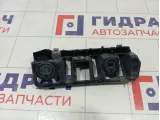 Кронштейн бампера задний правый Skoda Rapid 5JH807394A