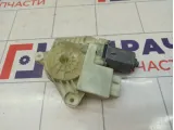 Моторчик стеклоподъемника задний левый Skoda Rapid (NH3) 5JA959811L