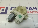 Моторчик стеклоподъемника задний правый Skoda Rapid (NH3) 5JA959812L