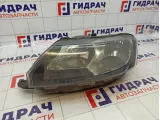 Фара левая Skoda Rapid (NH3) 5JB941017