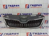 Решетка радиатора Skoda Rapid (NH3) 5JA8536519B9