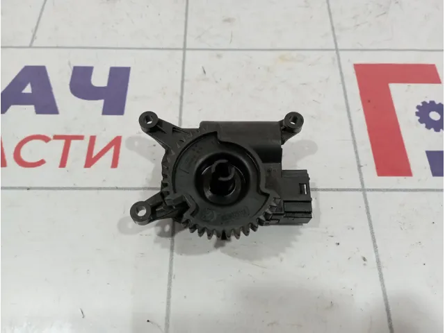 Моторчик заслонки отопителя Skoda Rapid (NH3) 6R1907511A