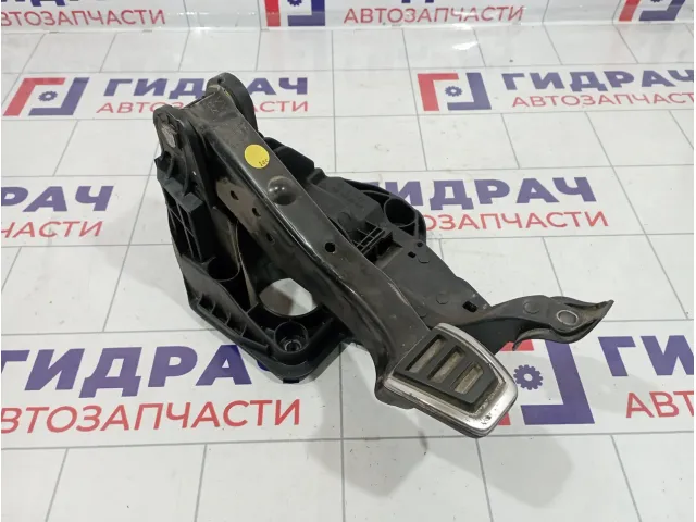 Педаль тормоза Skoda Rapid (NH3) 6R1721060