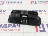 Дефлектор воздушный центральный Skoda Rapid (NH3) 5JA820951CRYP
