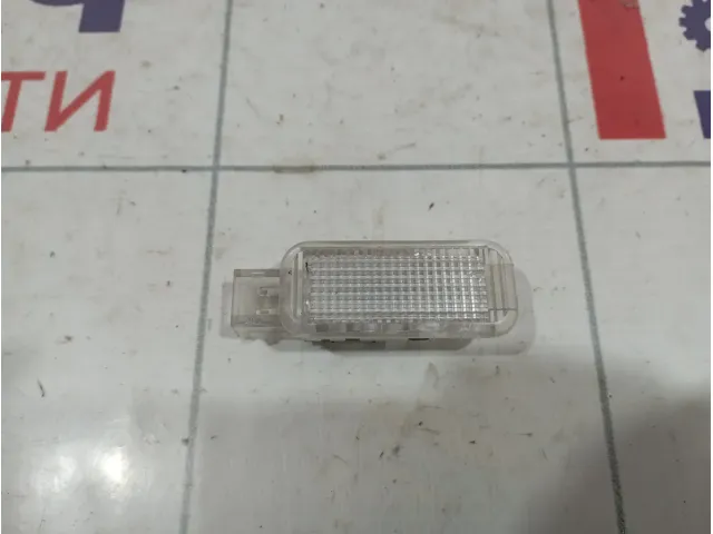 Плафон салонный Skoda Rapid (NH3) 3B0947415