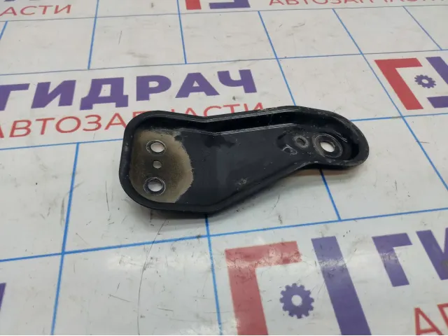 Кронштейн переднего рычага правый Skoda Rapid (NH3) 6R0199518.