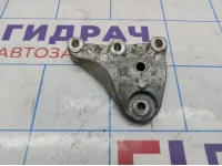 Кронштейн опоры двигателя Skoda Rapid (NH3) 6R0199185A.