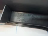 Держатель задней полки правый Skoda Rapid (NH3) 5JA867762A. Царапины.