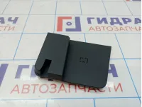 Накладка разъема AUX USB Skoda Rapid (NH3) 5JB857367B. Царапина.